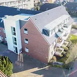 Haus Treibholz 1 Apartment Busum